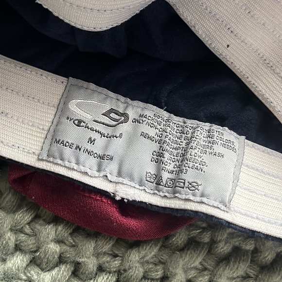 Champion and Soffe.. 3-pack athletic yoga shorts. - Picture 4 of 4